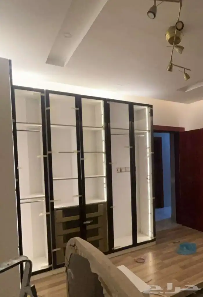 غرفة النوم تفصيل خشب تايلندي 15