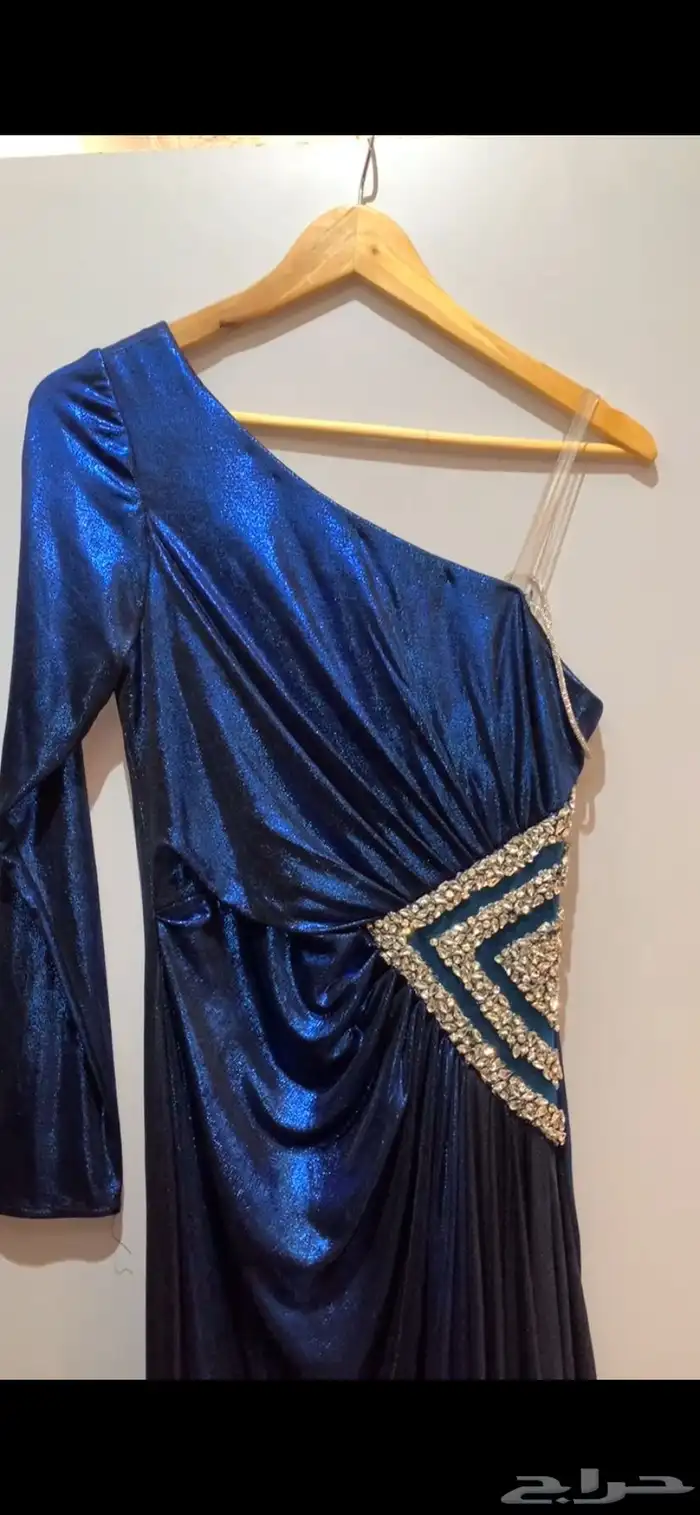 فساتين للبيع 0