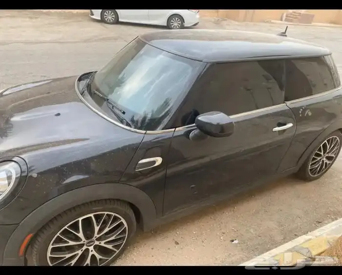 سيارة للاحتفال باليوم الوطني ميني كوبر 5