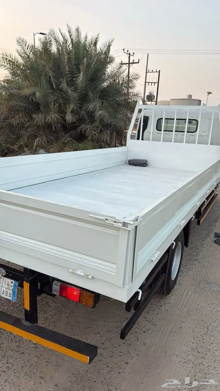 دينة موستبيشي 2015 شاصي طويل ممشى 227 الف 1