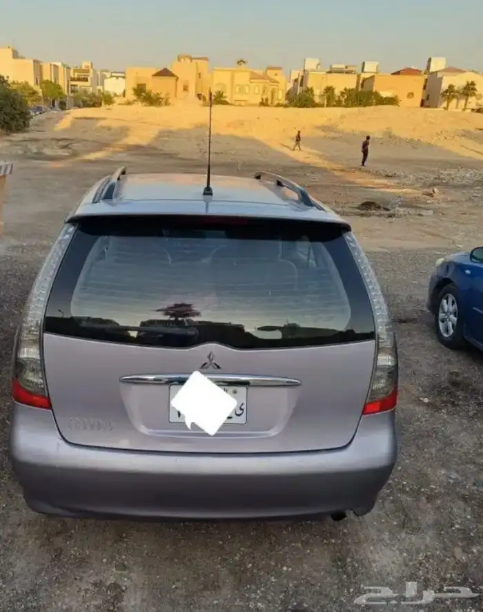 ميتسوبشي جرانديز 2