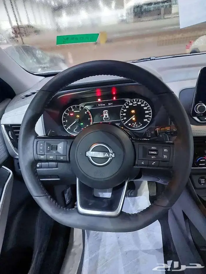 نيسان اكس تريل SV 7 مقاعد دبل 4