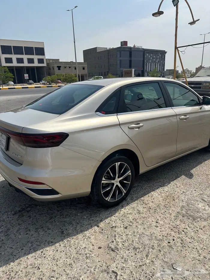 جيلي امجراند كامل المواصفات 4