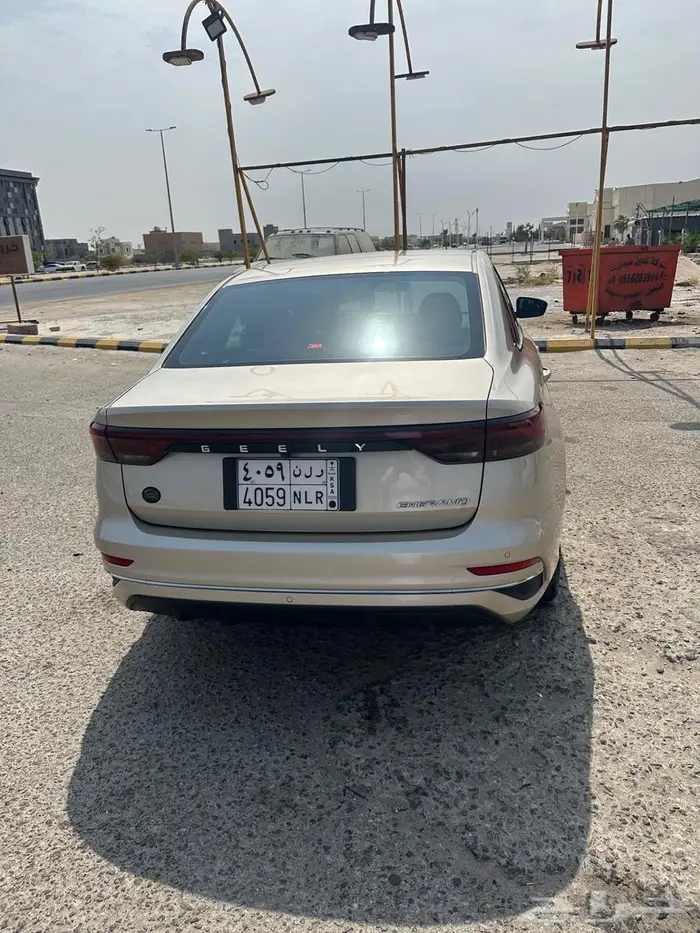 جيلي امجراند كامل المواصفات 11