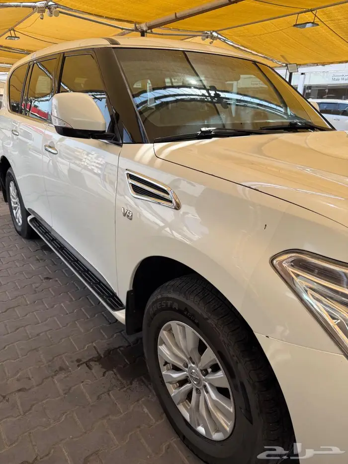 للبيع نيسان باترول 2015 SE 6