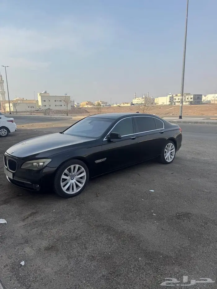 BMW مويل 2009 2