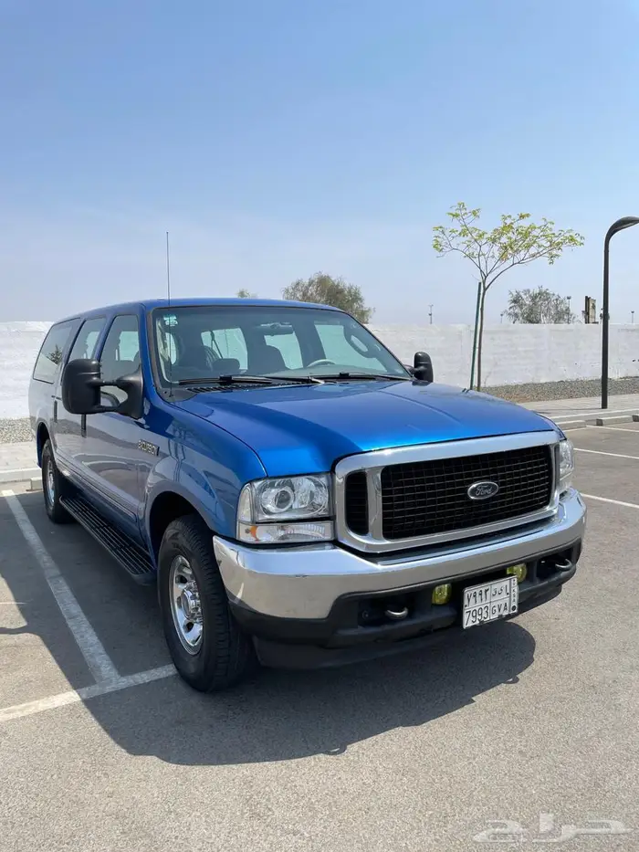 Ford Excursions 2004 0