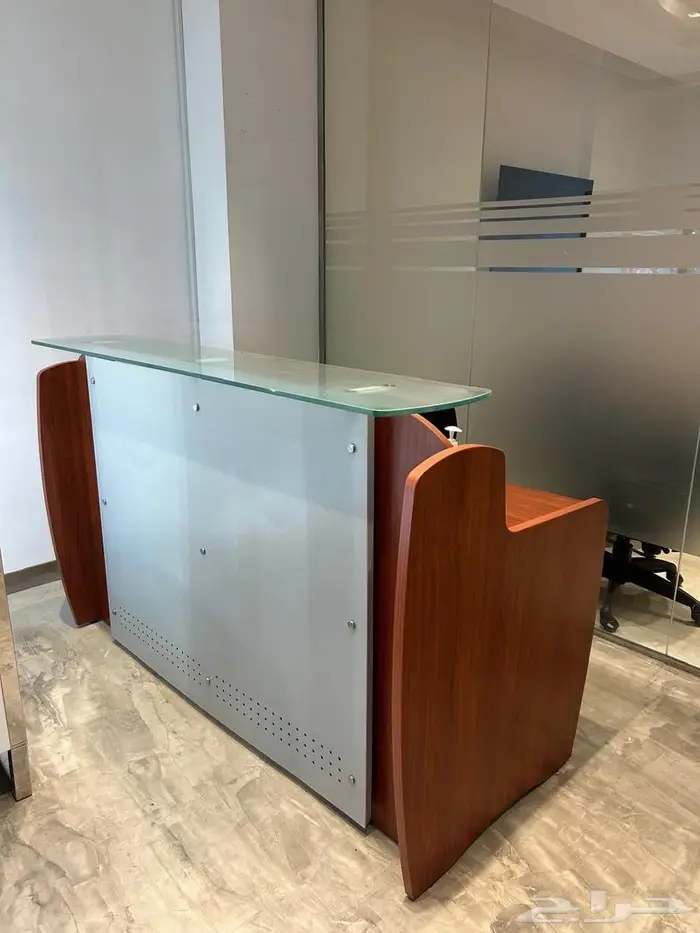 طاولة استقبال 0