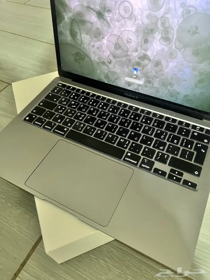 كمبيوتر ماك بوك Air 2