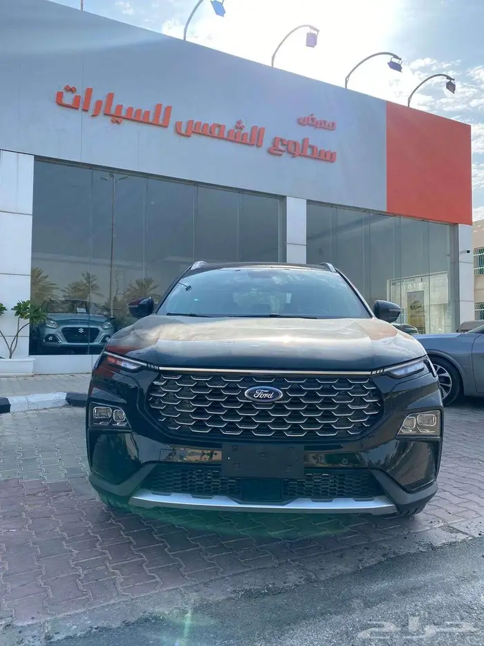 فورد تيريتوري تيتانيوم 2025 1