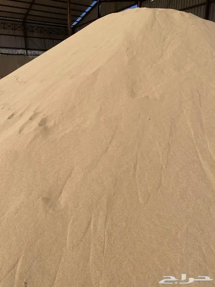 قلابات جاهزة للعمل توريد المواد من الكسارات 1