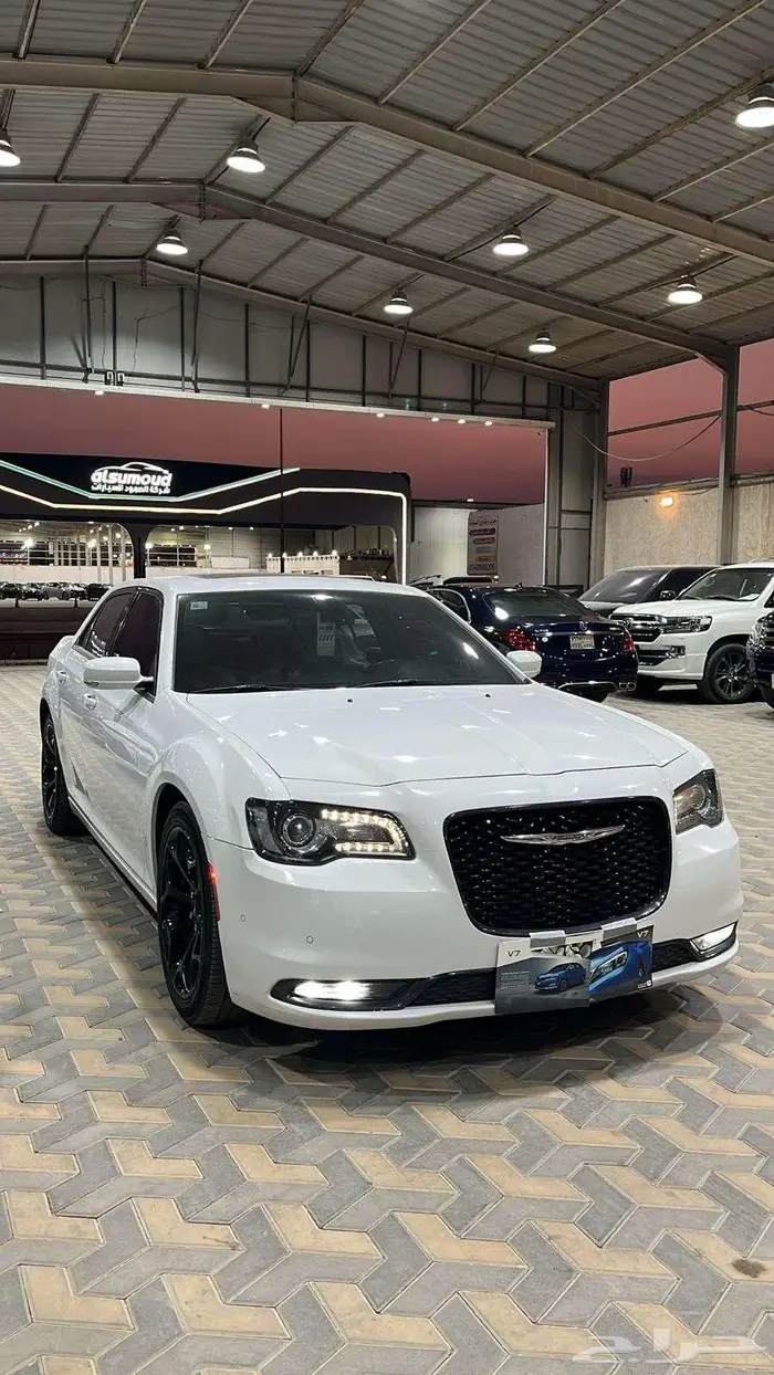 كرايزلر S300 سعودي 6 سلندر موديل 2019 0