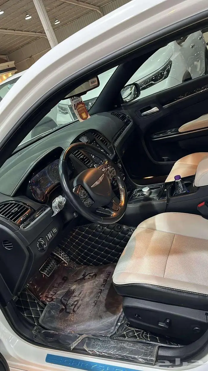 كرايزلر S300 سعودي 6 سلندر موديل 2019 7