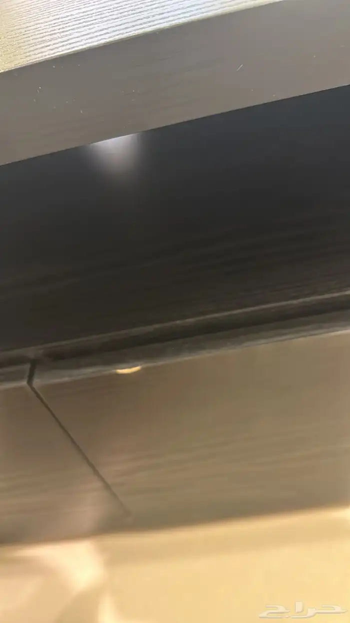 طاولة للبيع 4