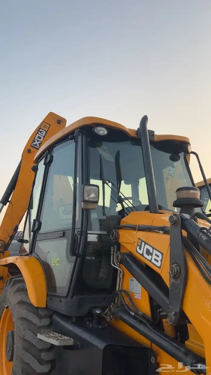 ( تم البيع ) جي سي بي عرجا JCB 2020 1
