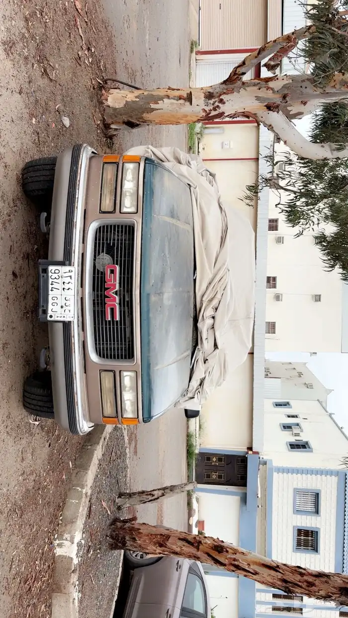 GMC سوبربان 19