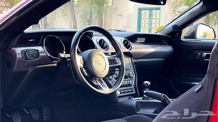 للبيع فورد موستنق GT 5.0 مخزن ممشى ( 7 ) الاف فقط 26
