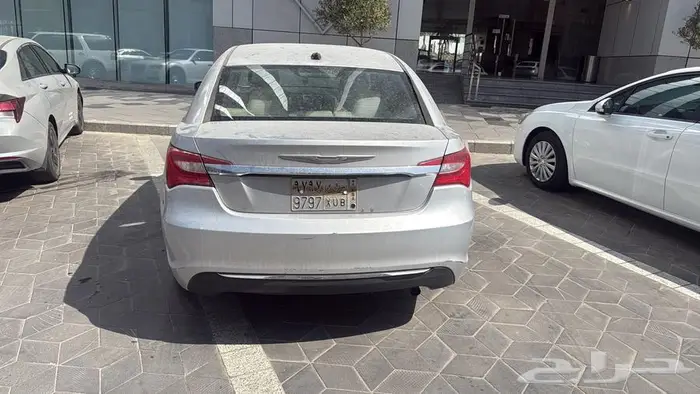 سياره كريسلر 2012 2