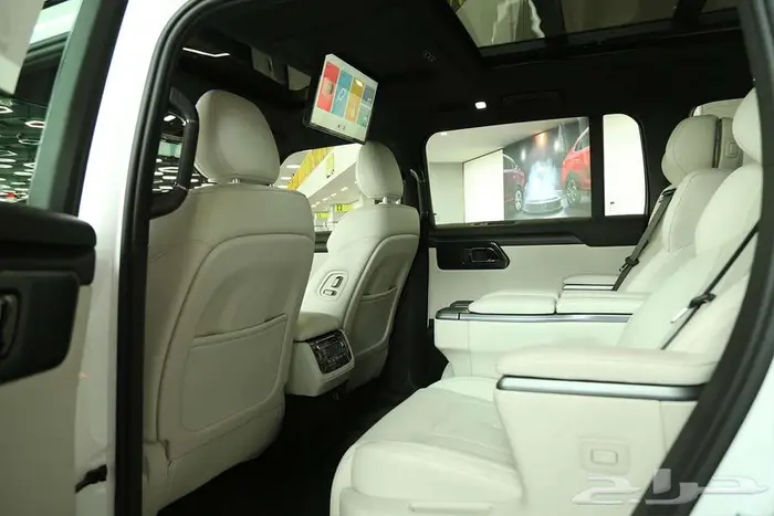 روكس 01 6 مقاعد VIP 2025 متعة القيادة بلا حدود 13