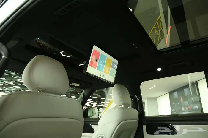 روكس 01 6 مقاعد VIP 2025 متعة القيادة بلا حدود 12