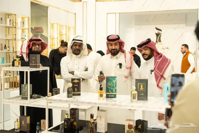 للبيع ديكور معرض فخم 1