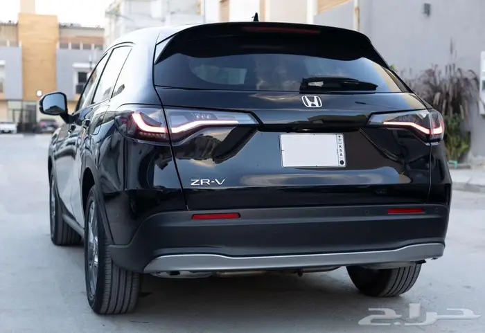 هوندا ZRV LX 2023 للتنازل بدون مقابل 1