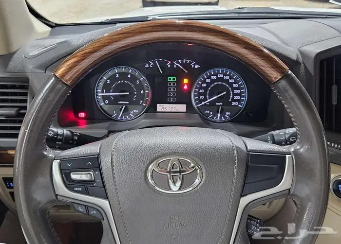 تويوتا لاندكروزر GXR..2018.8V((تم البيع)) 30