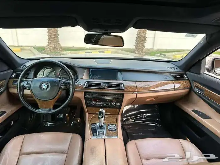 بي ام دبليو الفئة السابعة النوع   730 Li 3