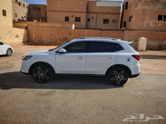 mg rx5 24 - ام جي ار اكس 5 الشكل الجديد 3