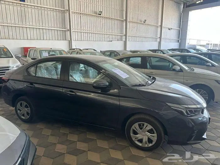 هوندا سيتي 1.5 ستاندر 2025 4