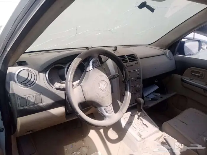 قطع غيار فقط سزووكي فيتارا 2