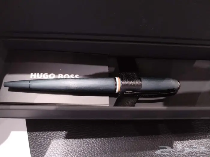 قلم هوجو بوص بالكرتون جديد 3