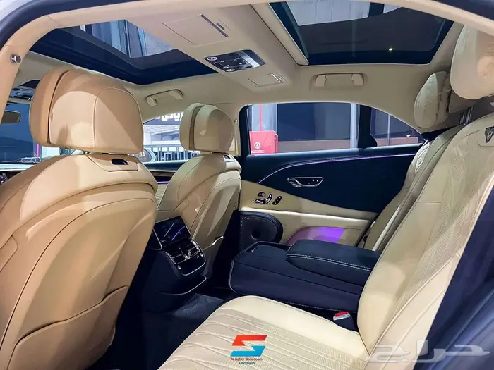 بنتلي فيلانيج سبير _ مباع 15