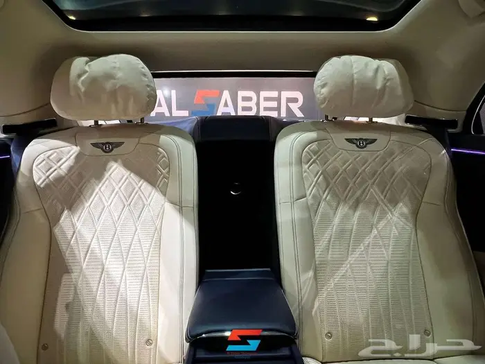 بنتلي فيلانيج سبير _ مباع 18