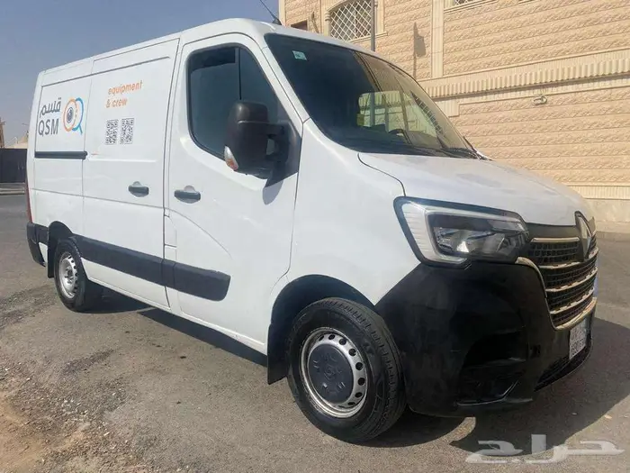 للبيع رينو ماستر 2021 بضاعه L1H1 ممشى 150 الف 2