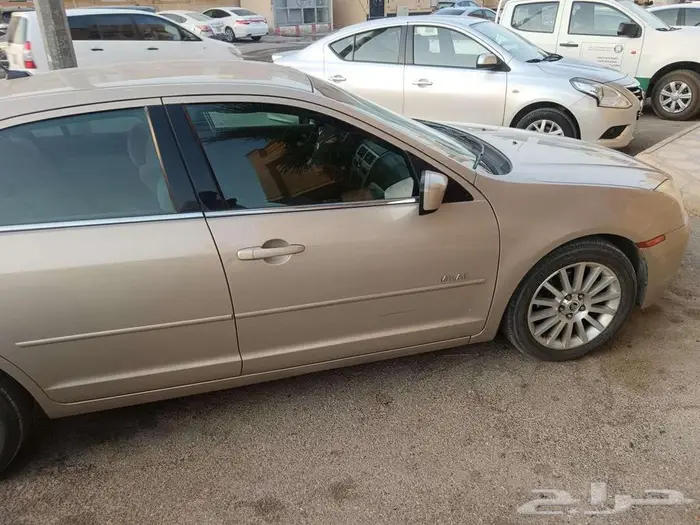 فورد ميلان 5