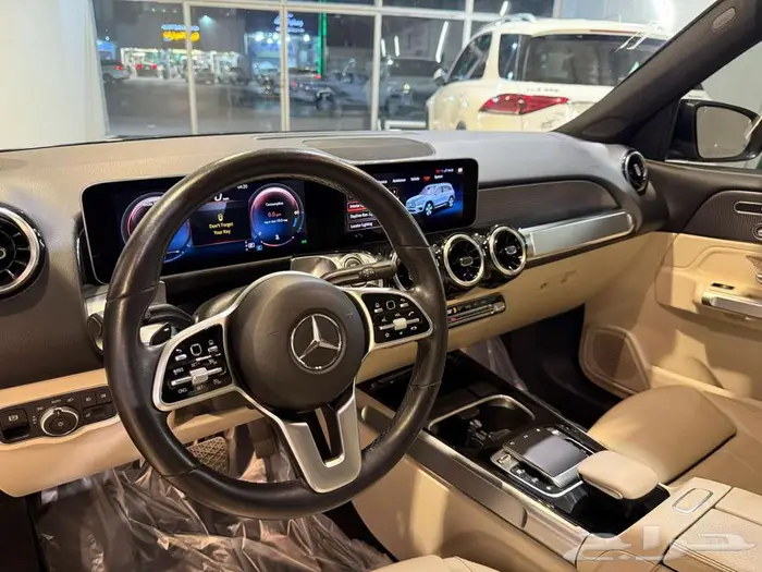 2020 مرسيدس بنز GLB 250 7