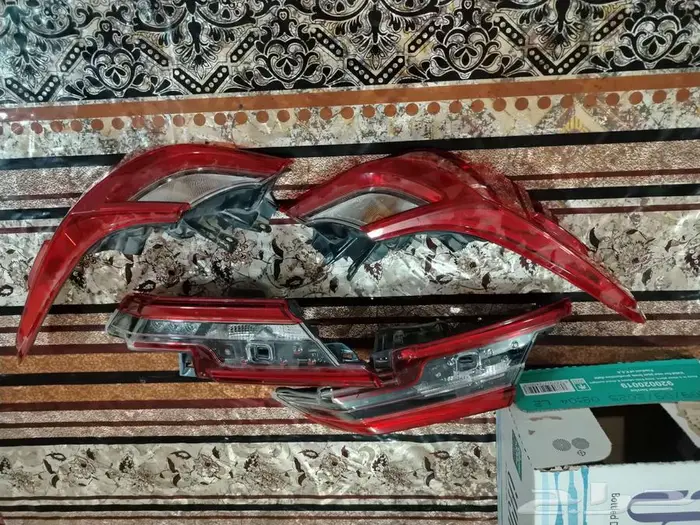 للبيع اصطبات وكاله من كامري اصفار 3