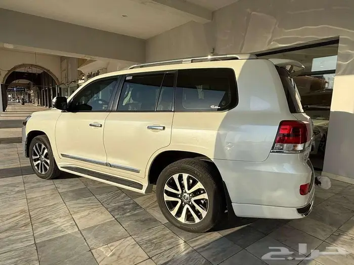 لاند كروزر GXR تم البيع تم البيع الله يبارك للمشتري 2