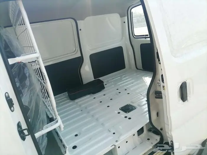 سوزوكي ايكو بضاعه بنزين 2025 5