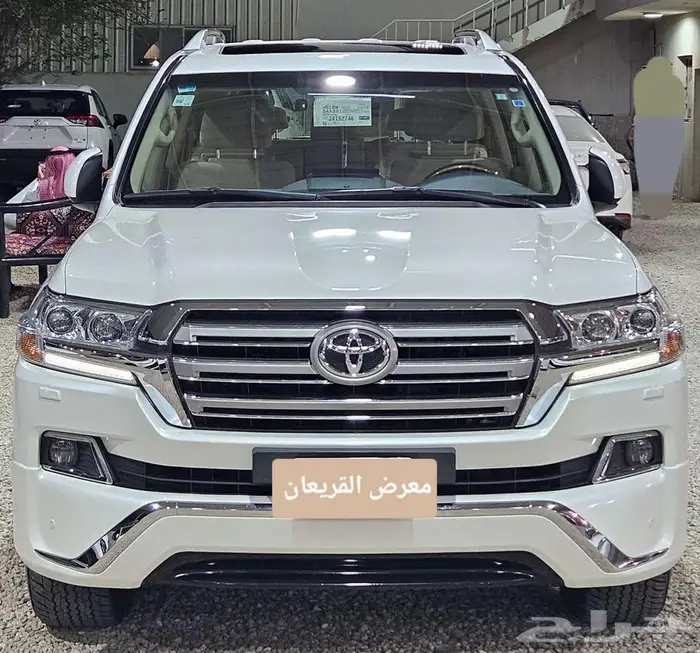 تويوتا لاندكروزر GXR..2018.8V((تم البيع)) 1