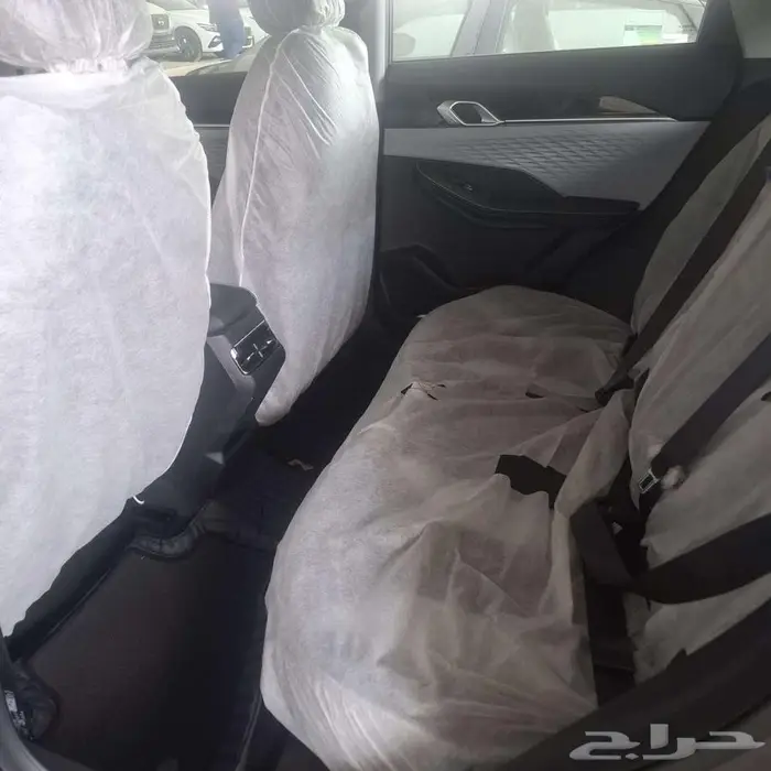 جيلي كولراي نص فل 2025 5
