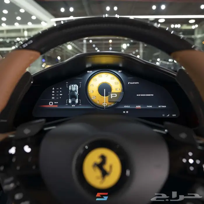 فيراري 12سلندر موديل 2025 23