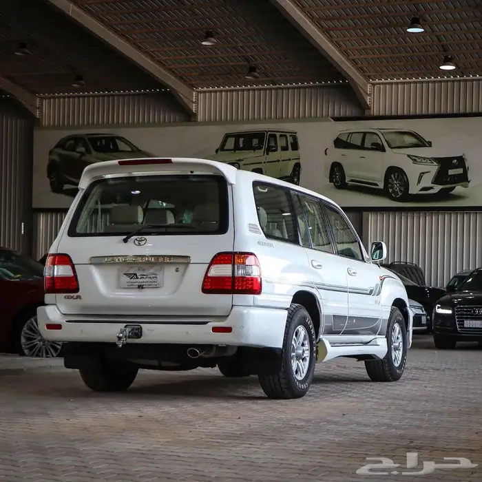 تايوتا لاندكروزر جي اكس ار موديل 2006 17