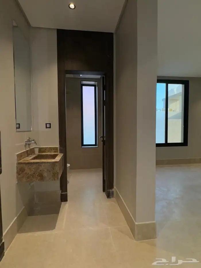 شقق للبيع بالقرب من العثيم بارك والالماني   مباشر من المالك 4