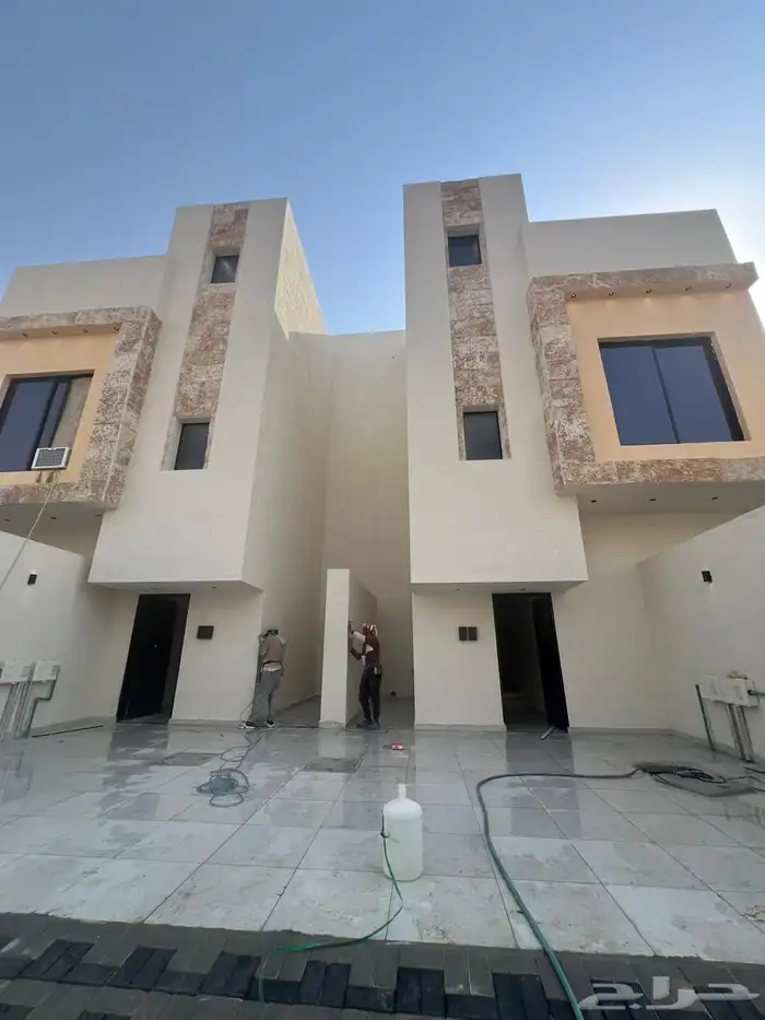 ادوار للبيع فاخرة وتشطيب راقي 0