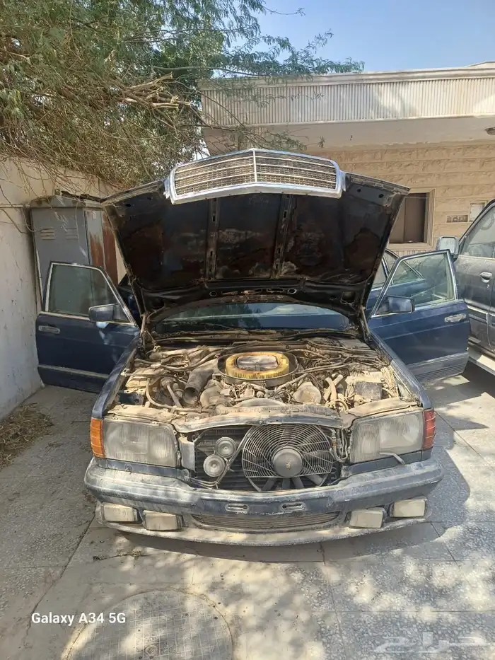 مورسدس بنز SEL500 موديل 84 م سقَط 1
