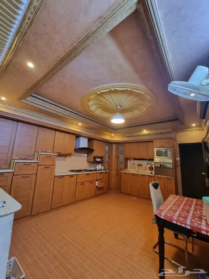 للبيع فيلا شغل شخصي بحي الافق موقع ممتاز وقريب للخدمات 7