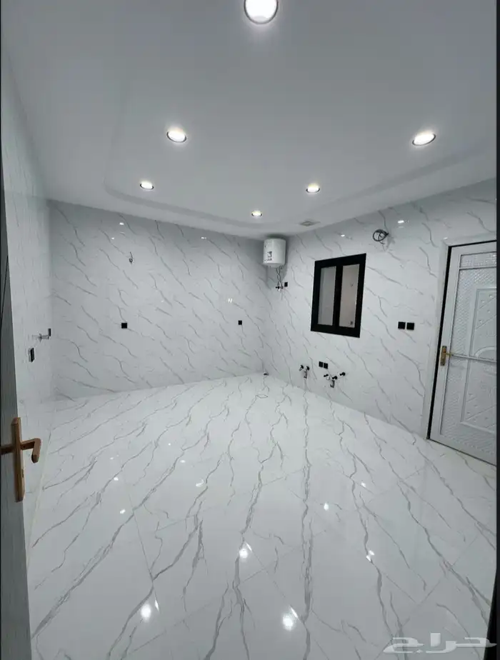 فيلا مستقله للبيع حي رحاب مساحه 573 8