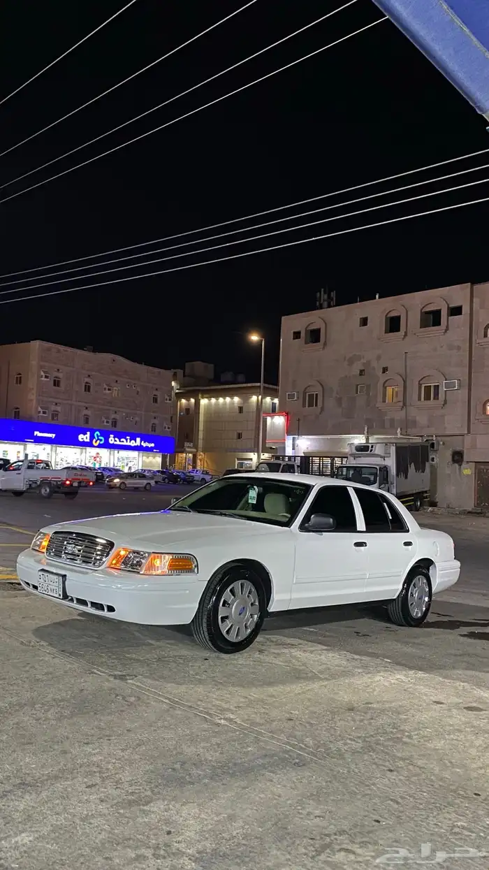 فورد 2011 بوليسي 8